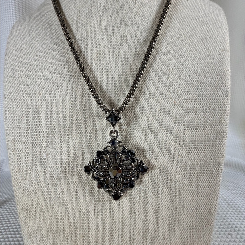 Vintage Cookie Lee Silver and Black Ornate Necklace